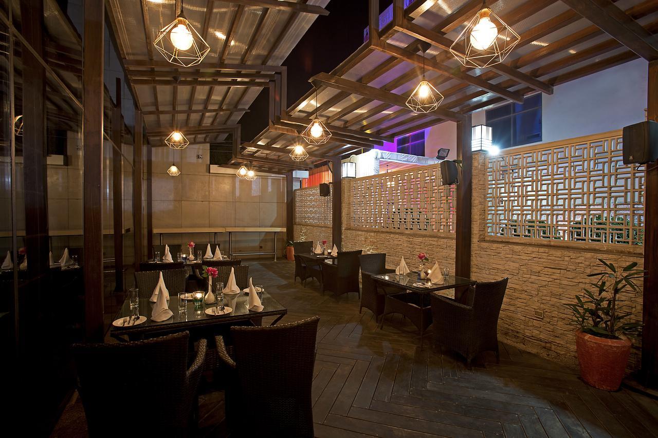 Inde Hotel Chattarpur New Delhi Exterior photo